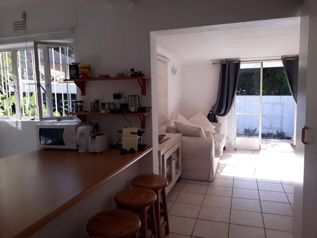 Fourways Guest Lodge Йоханесбург Екстериор снимка